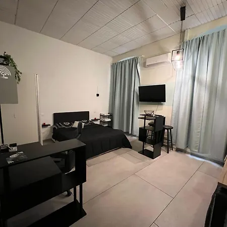 Stazione Centrale 5 Terre - House Mare Verde Apartment La Spezia